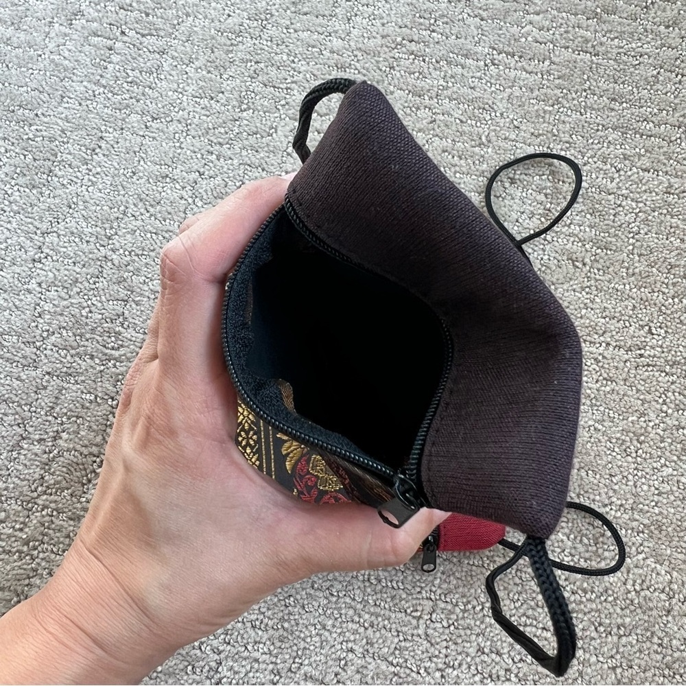 Thailand Elephant Cross Body Bag/Pouch/Purse NWOT - Picture 9 of 10
